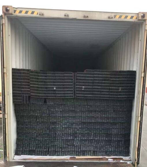 loading container of c line keel and furring channel